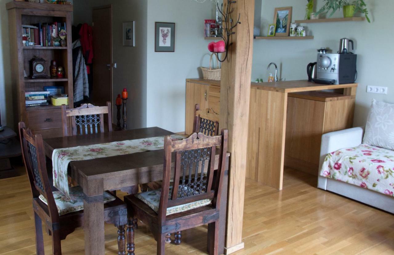 Kuressaare Romantic Apartment Экстерьер фото